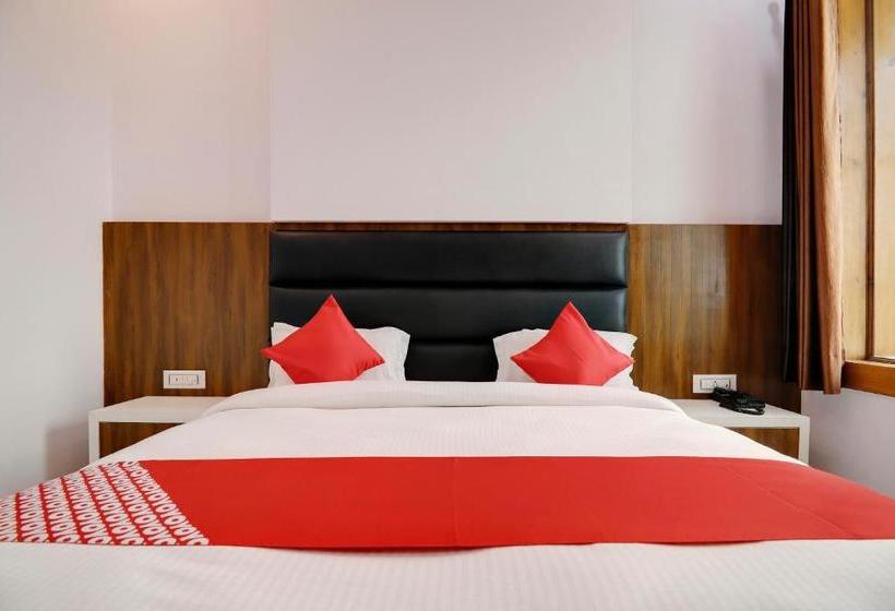 فندق Oyo 49796  Royal Palace