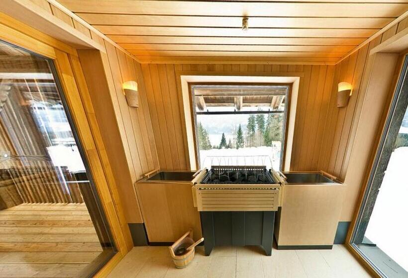 هتل Ramsi, Mein Familien