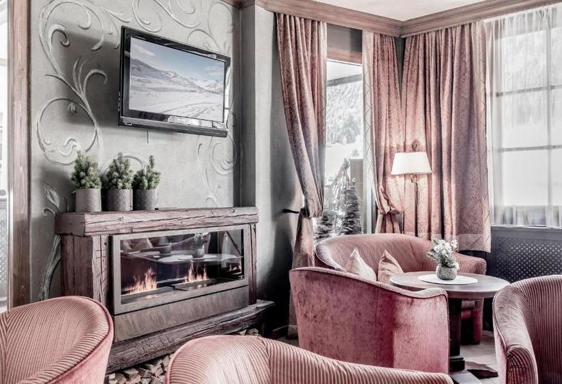 هتل Garni Caroline