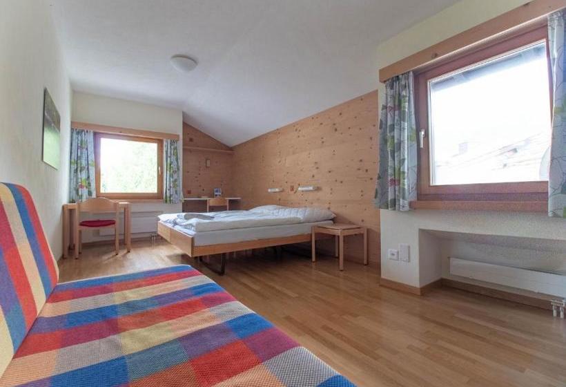 ホテル Silserhof   Ankommen, Auftanken, Aufatmen