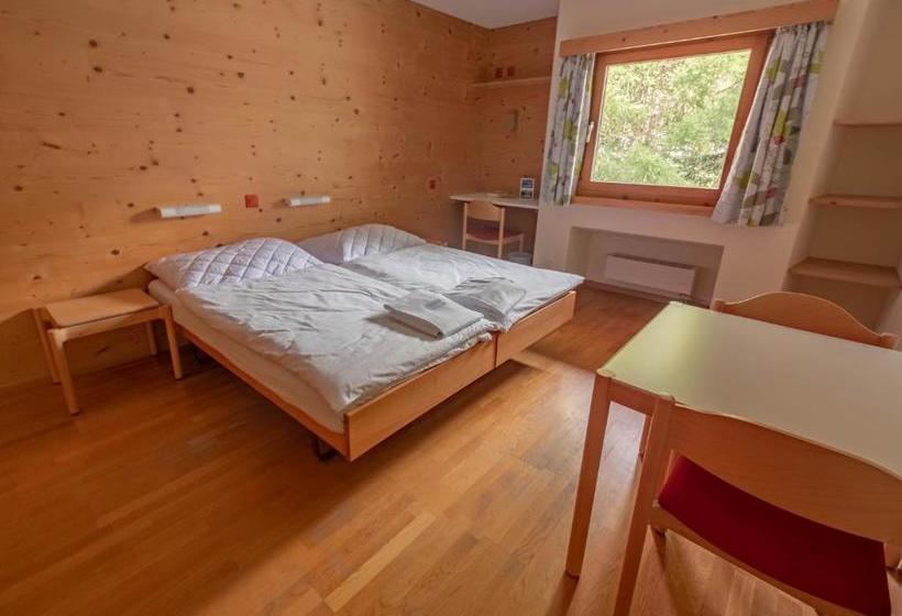 ホテル Silserhof   Ankommen, Auftanken, Aufatmen