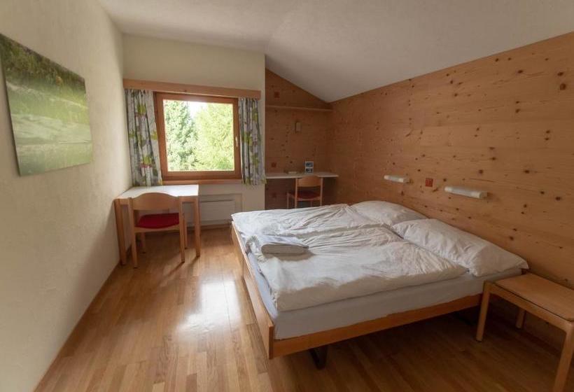 ホテル Silserhof   Ankommen, Auftanken, Aufatmen