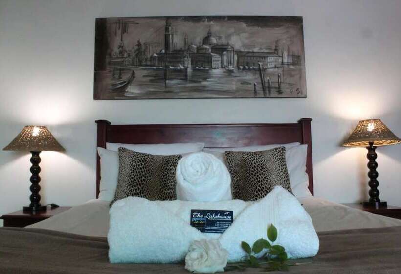 פנסיון The Lakehouse Guest House