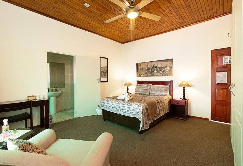 פנסיון The Lakehouse Guest House
