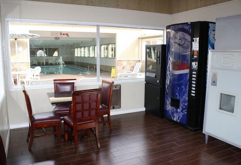 El Castell Motel