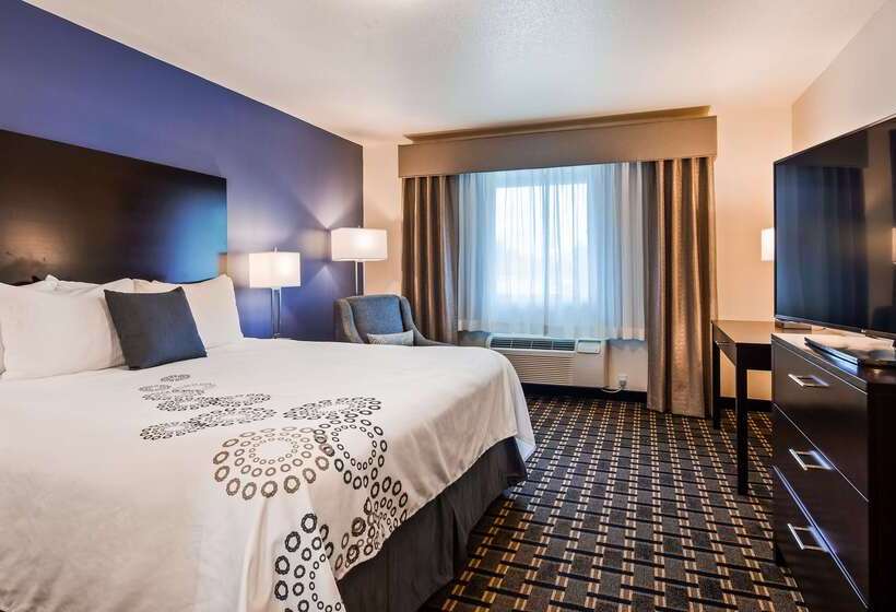 فندق Best Western Plus Edmonds Harbor Inn