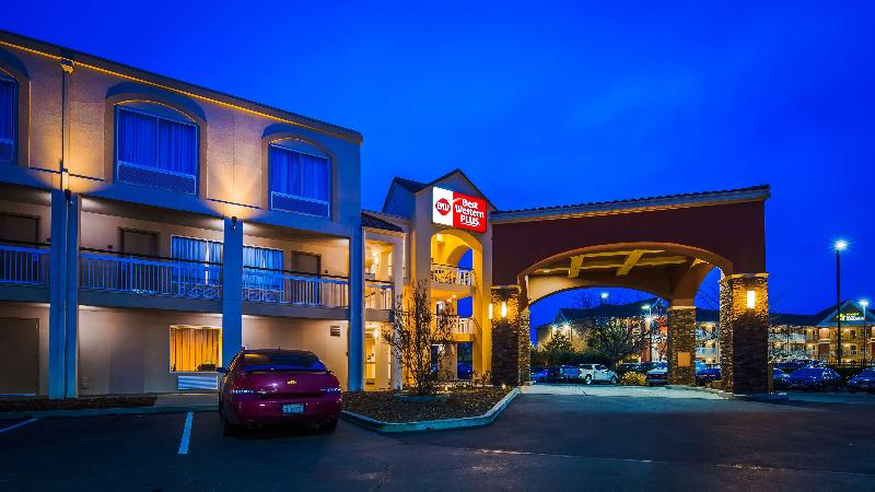 בית מלון כפרי Best Western Plus Rancho Cordova Inn