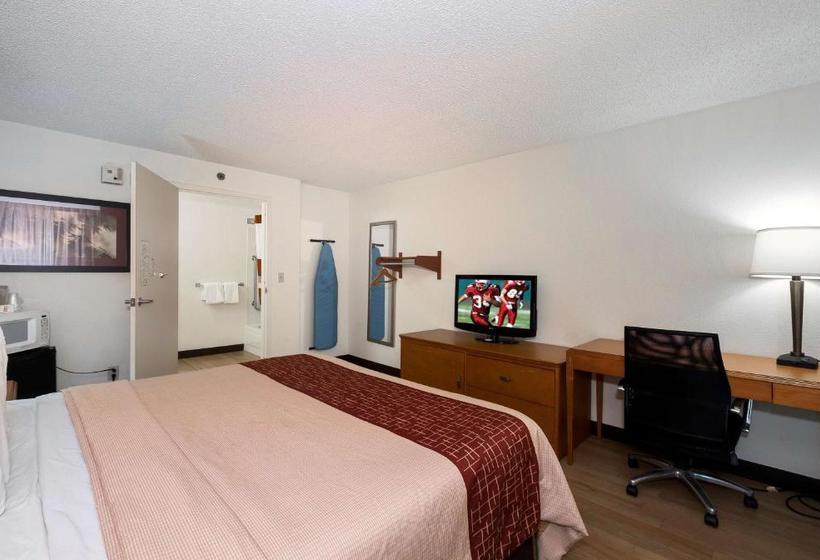 هتل Cedar Rapids Inn