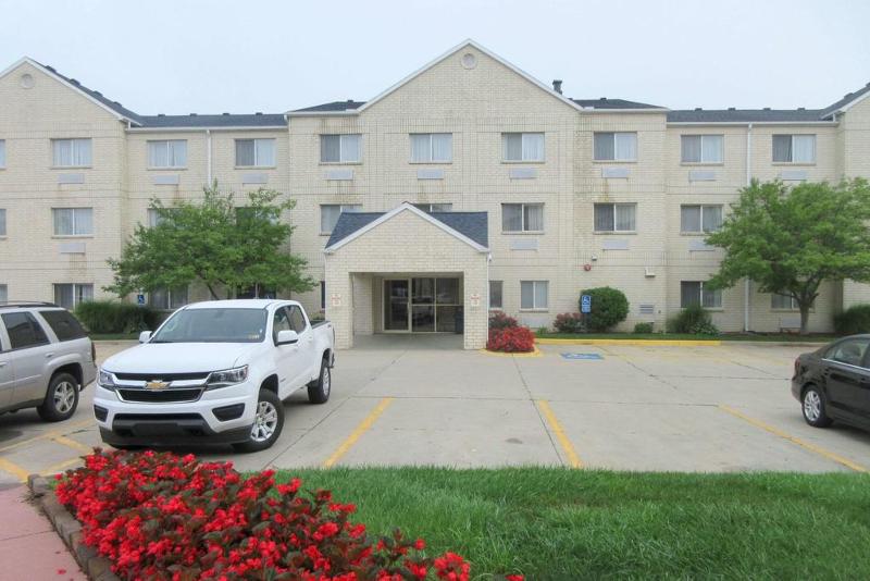 호텔 Clarion Inn Near Wright Patterson  Dayton