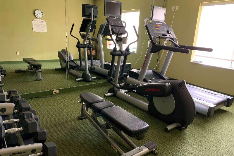בית מלון כפרי Country Inn & Suites By Radisson, Fayetteville I95, Nc