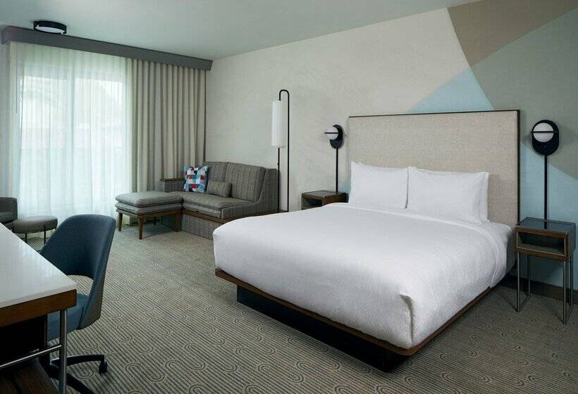 בית מלון כפרי Courtyard By Marriott Santa Barbara Downtown