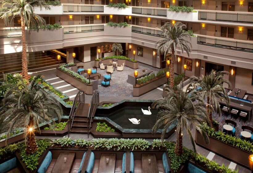هتل Embassy Suites By Hilton Houston Near The Galleria