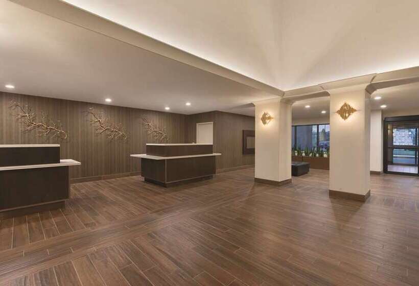 فندق Embassy Suites By Hilton Milwaukee Brookfield