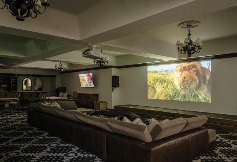 هتل Enzian Inn