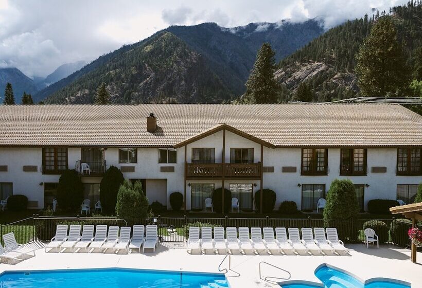 هتل Enzian Inn