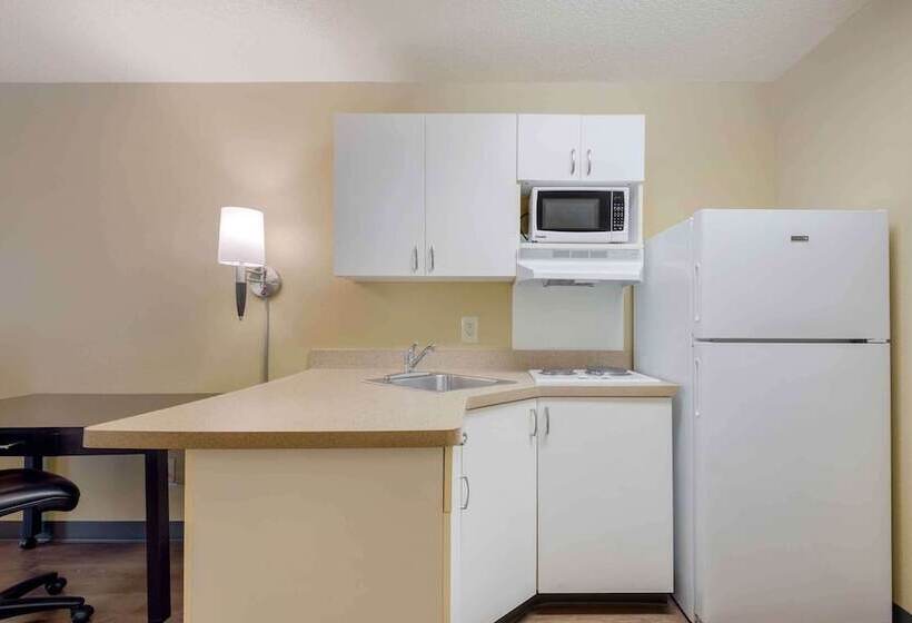هتل Extended Stay America Suites  Asheville  Tunnel Rd
