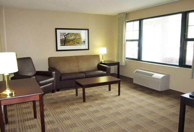 호텔 Extended Stay America Select Suites   Detroit   Sterling Heights