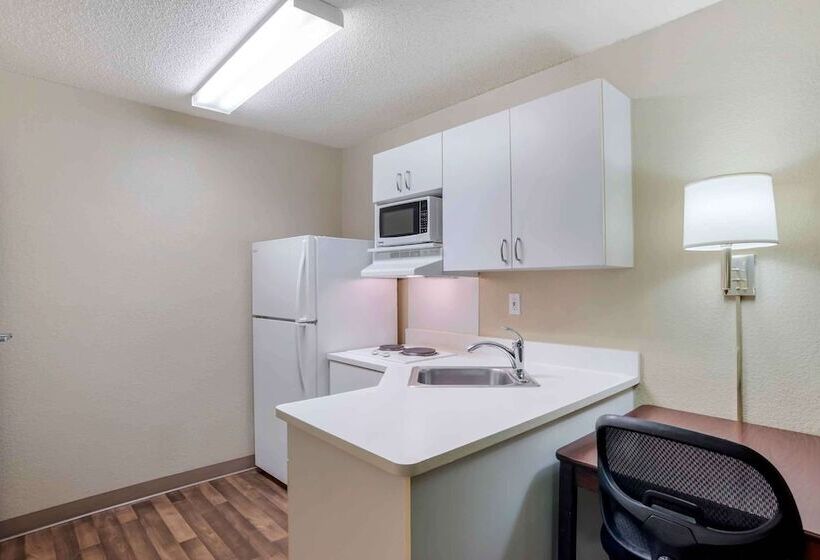 هتل Extended Stay America Suites  Huntsville  U.s. Space And Rocket Center