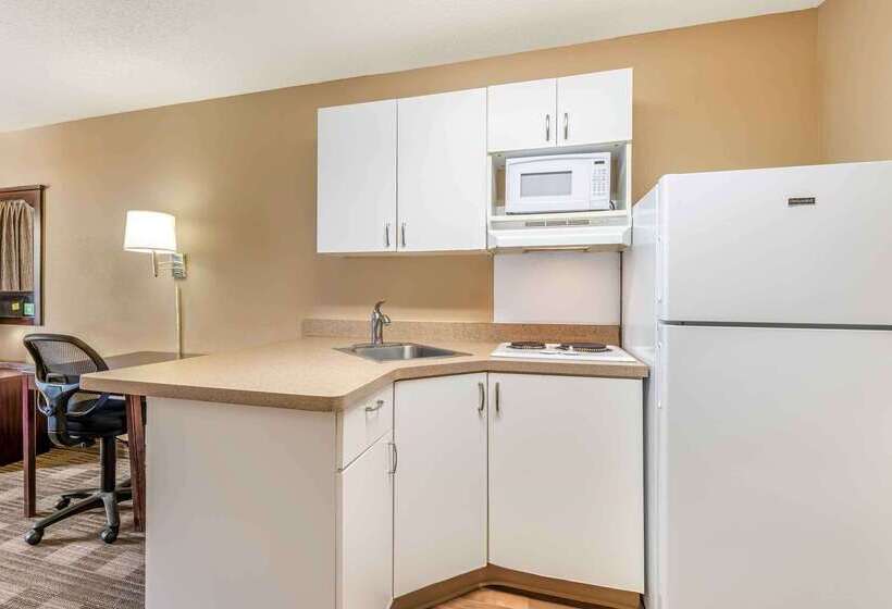 호텔 Extended Stay America Suites  Minneapolis  Maple Grove