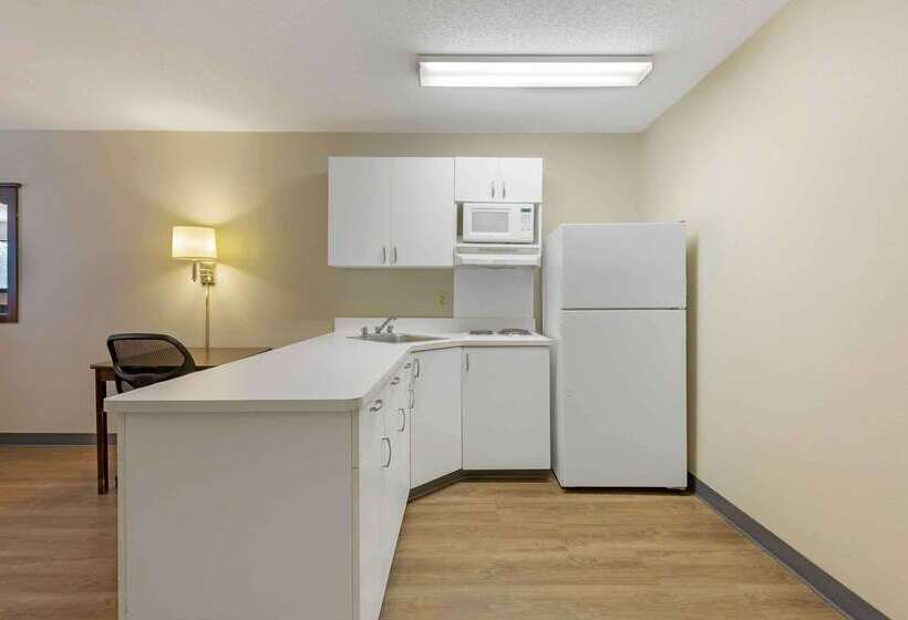 호텔 Extended Stay America Suites  Minneapolis  Maple Grove