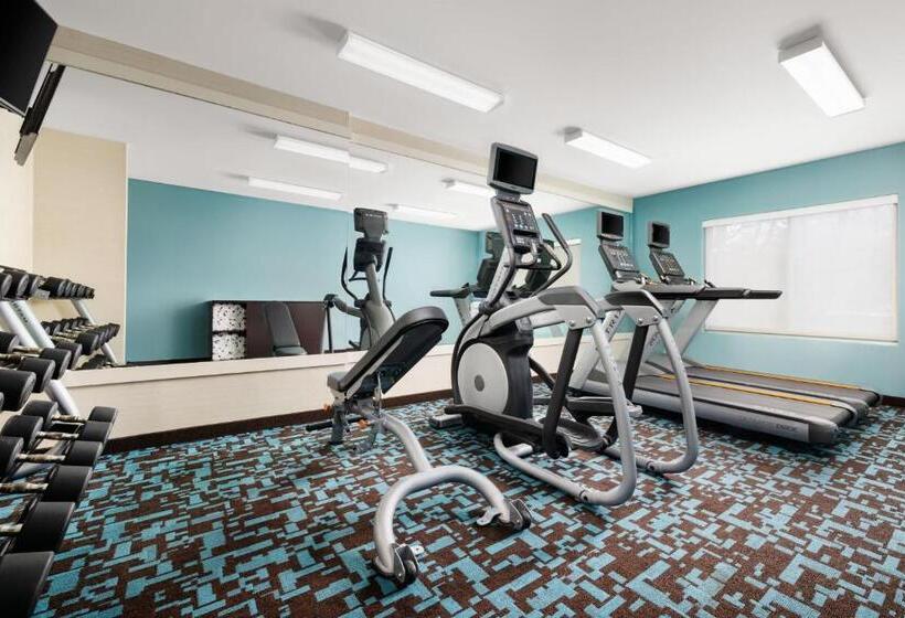 فندق Fairfield Inn Concord