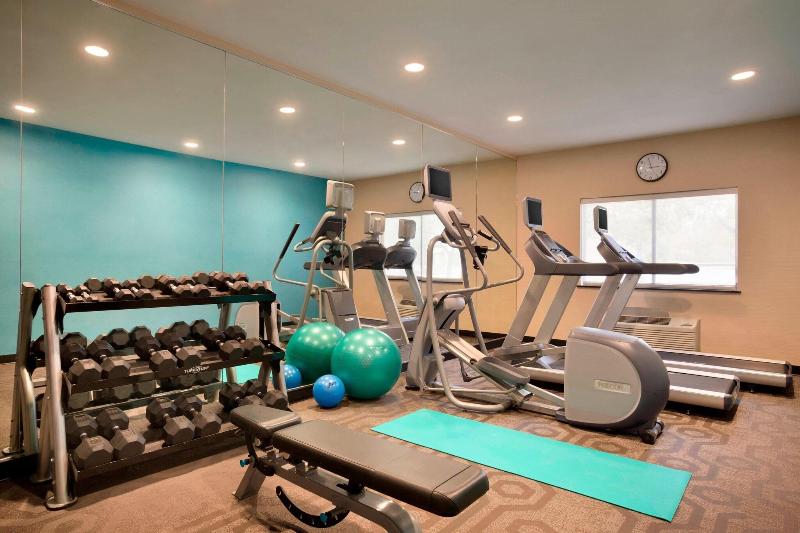 هتل Fairfield Inn & Suites Fort Worth University Drive