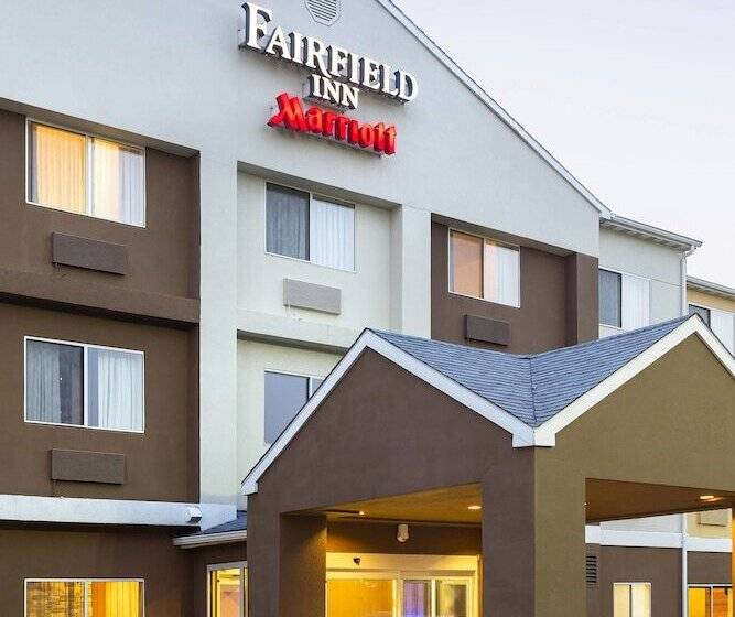 ホテル Fairfield Inn & Suites Lafayette
