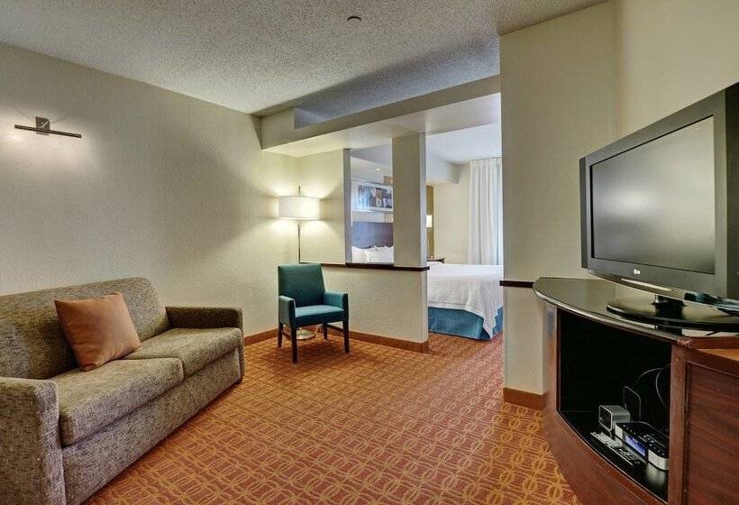 בית מלון כפרי Fairfield Inn And Suites By Marriott Potomac Mills Woodbridge