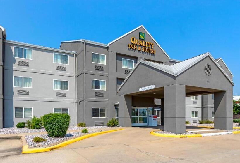 호텔 Quality Inn & Suites Keokuk North