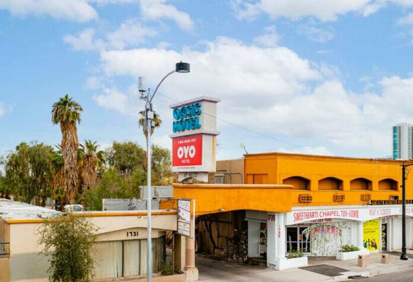 مُتل Las Vegas Oasis