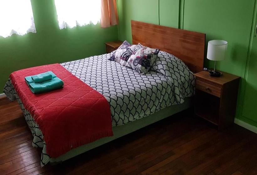 بنسيون Hostal Viajeros