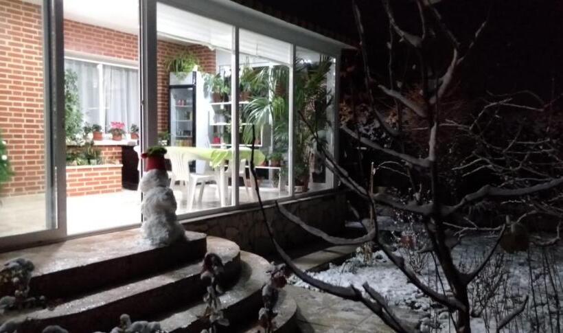 Pensión Residencial Playa Lisa