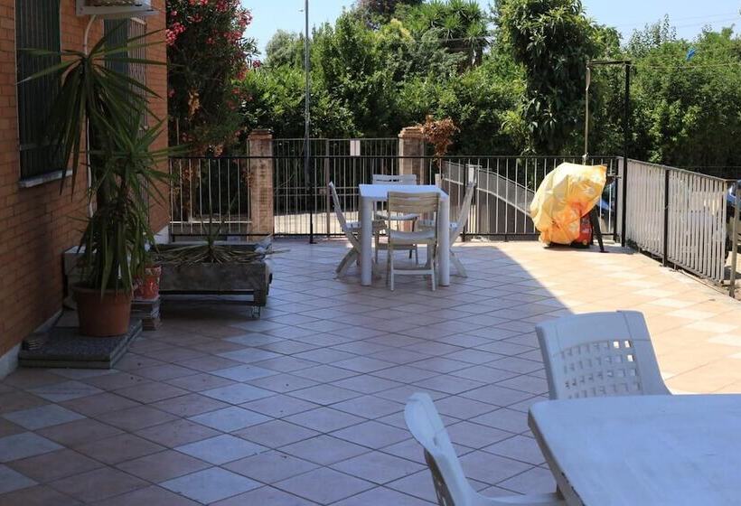 تختخواب و صبحانه La Casa Dell'orso