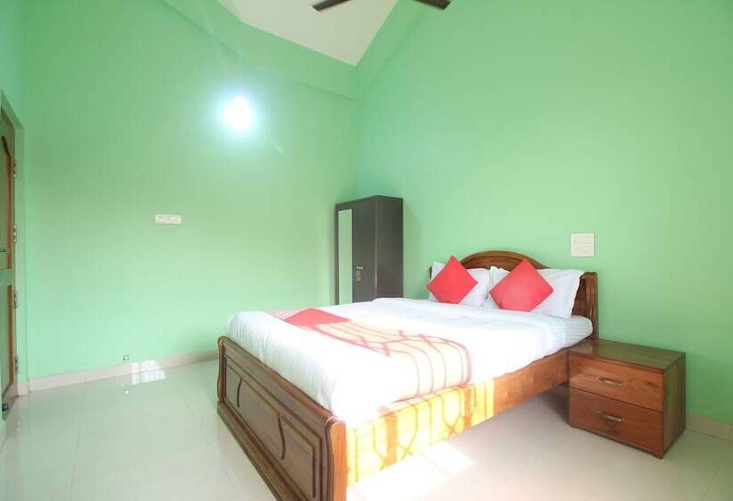 호텔 Chrisander's Resort By Oyo Rooms