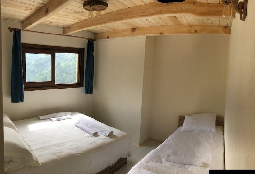 Saral Suit Otel