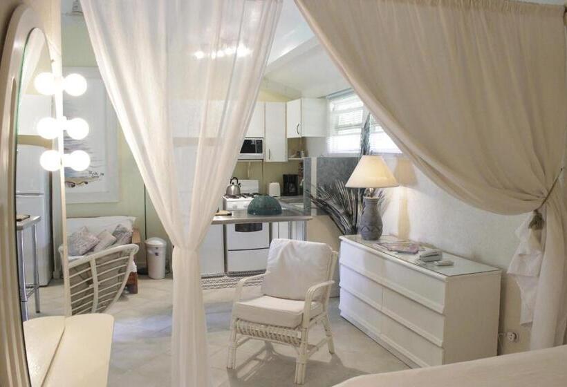 The Legend Garden Condos