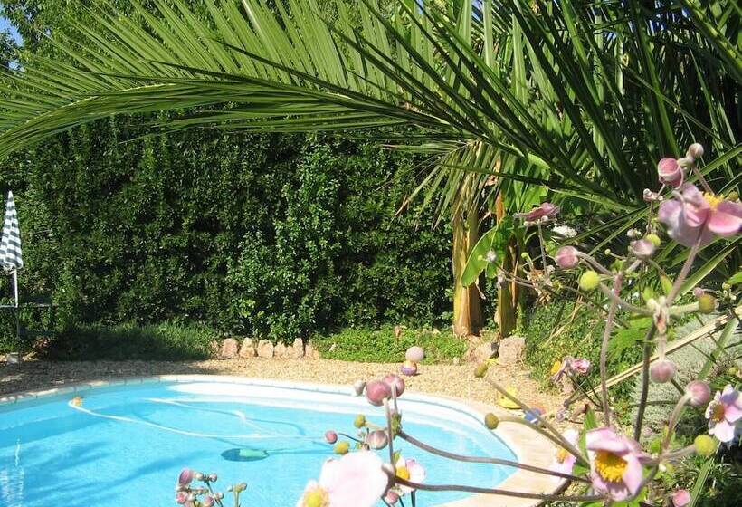 تختخواب و صبحانه Chambres D Hotes Beziers