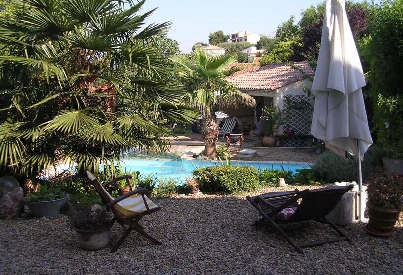 تختخواب و صبحانه Chambres D Hotes Beziers