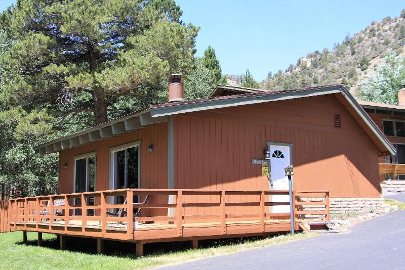 Отель Fern Creek Lodge