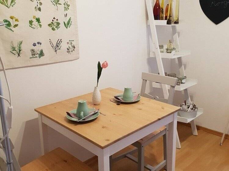 Martina S Place Bed & Breakfast