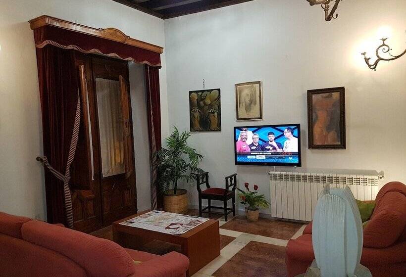 پانسیون Casa De La Escultora