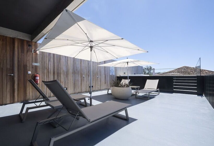 Aqua Populo Eco Village