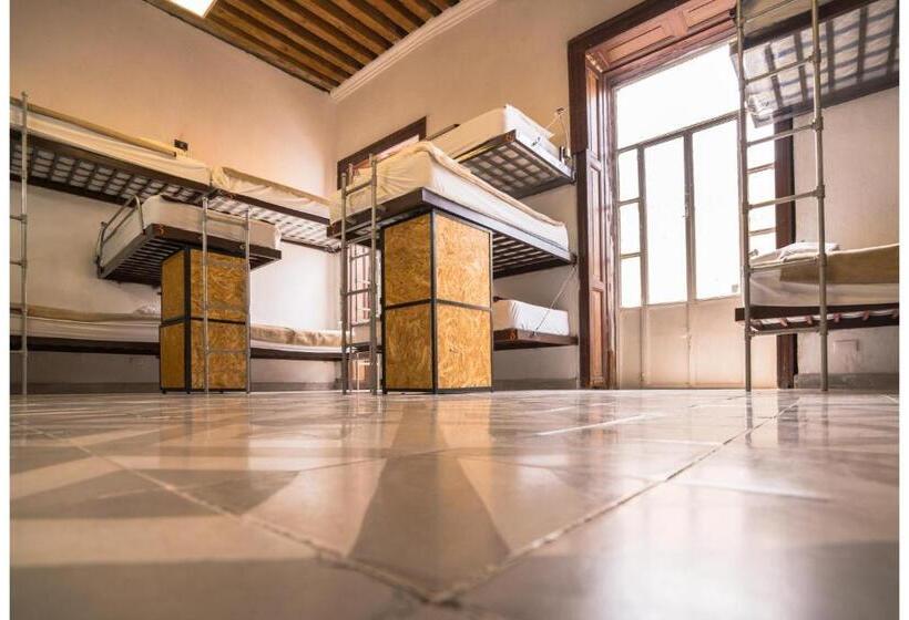 Casona Poblana   Hostel
