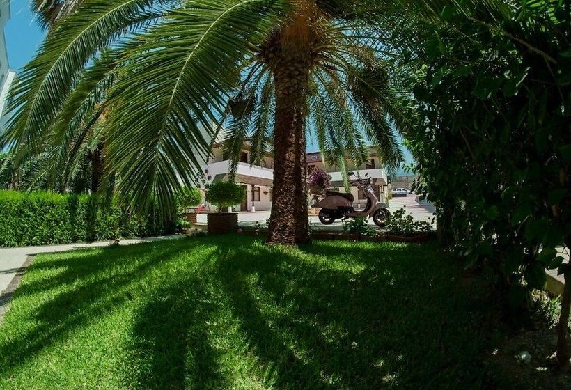 هتل Palm Beach Arsuz