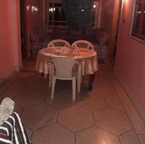 بنسيون Auberge Almou