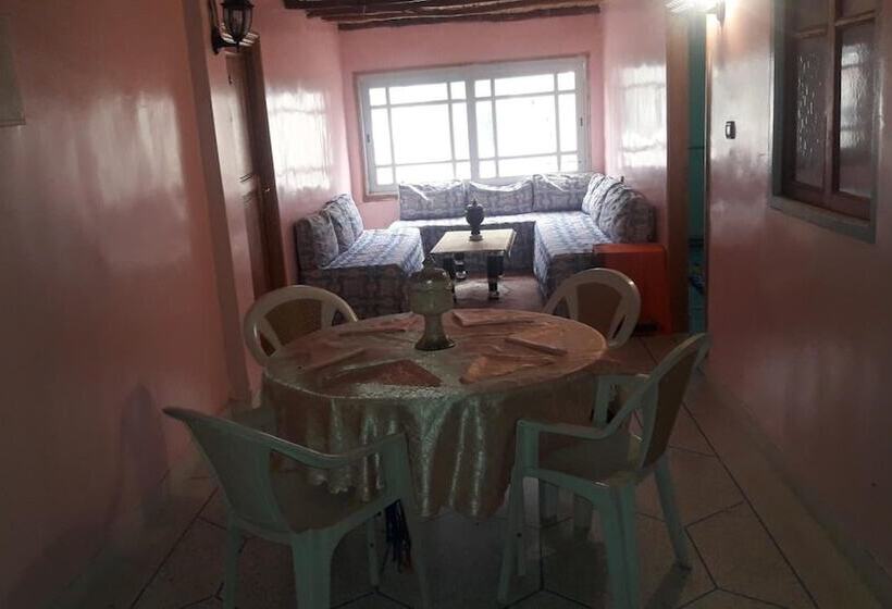 بنسيون Auberge Almou