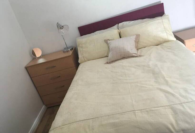 ペンション Oxford Imperial Guest House