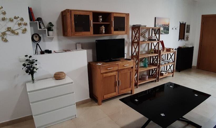 پانسیون Biznaga Hols