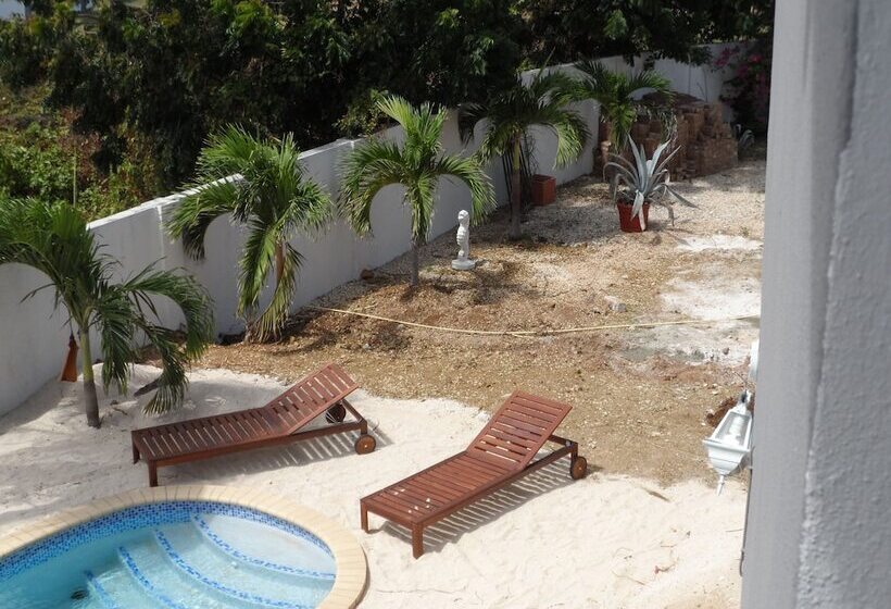 Advantage Mini Resort