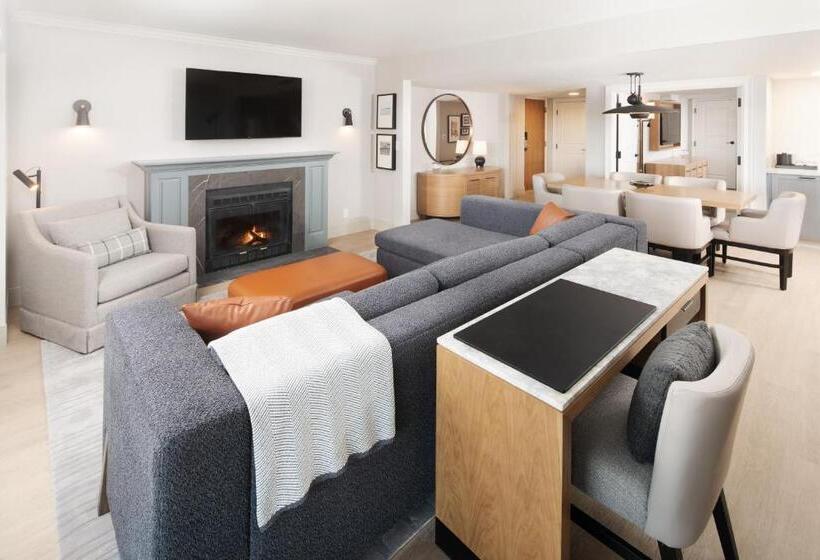 Grand Geneva Resort And Spa